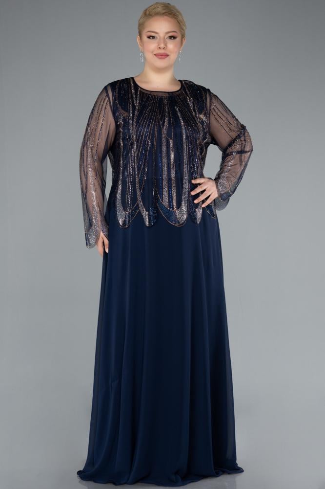 فستان سهرة قطعتين برقبة دائرية