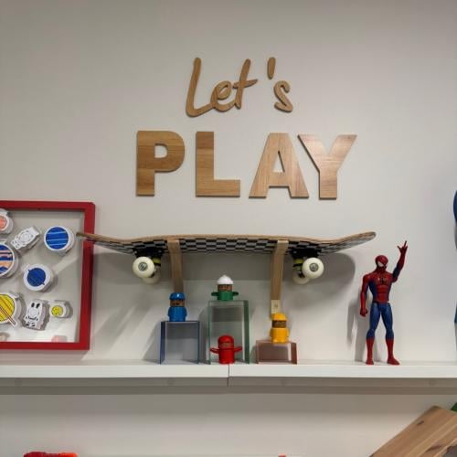 حروف خشبية Let's PLAY