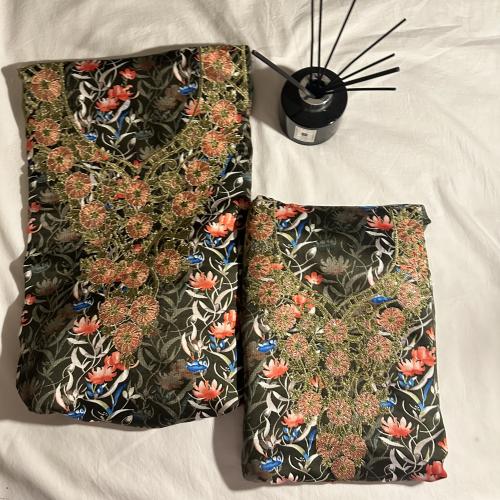 مخور للام وبنتها