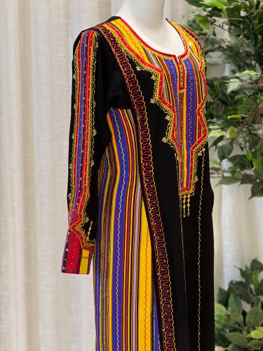 جلابيه تطريز شعبي وقماش السدو الفاخر  ( بنفسجي)