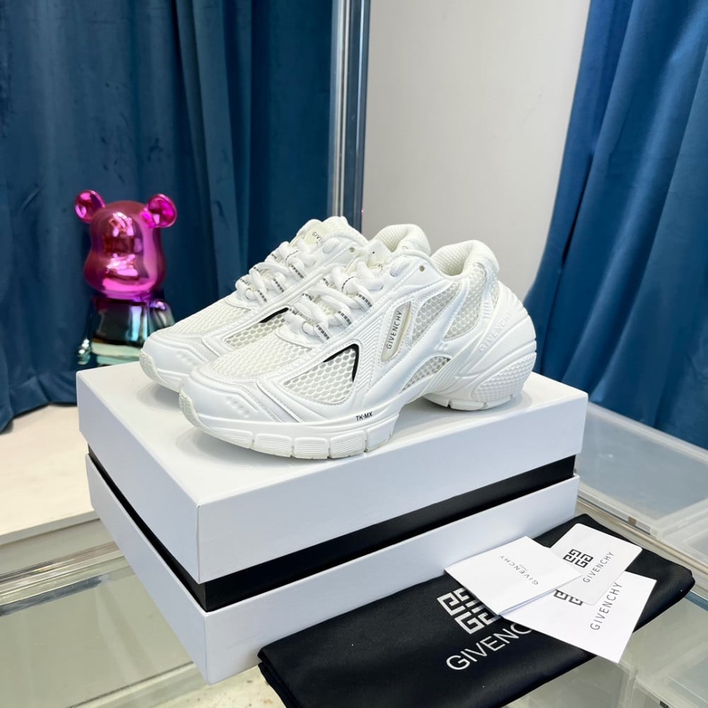 Givenchy Sneakers