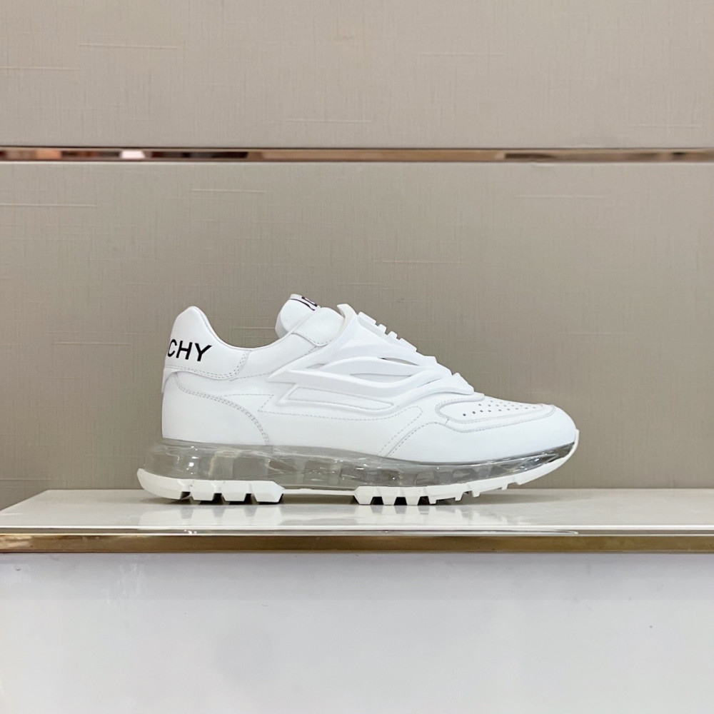Givenchy Sneakers