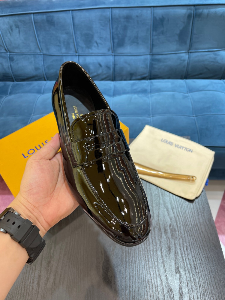 LV  Loafers