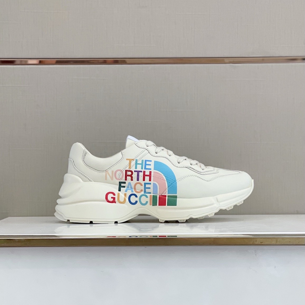 Gucci Sneakers