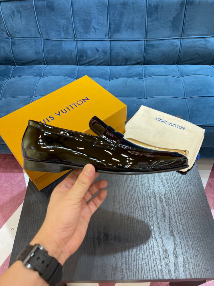 LV  Loafers