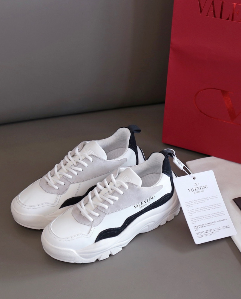Valentino Sneckers