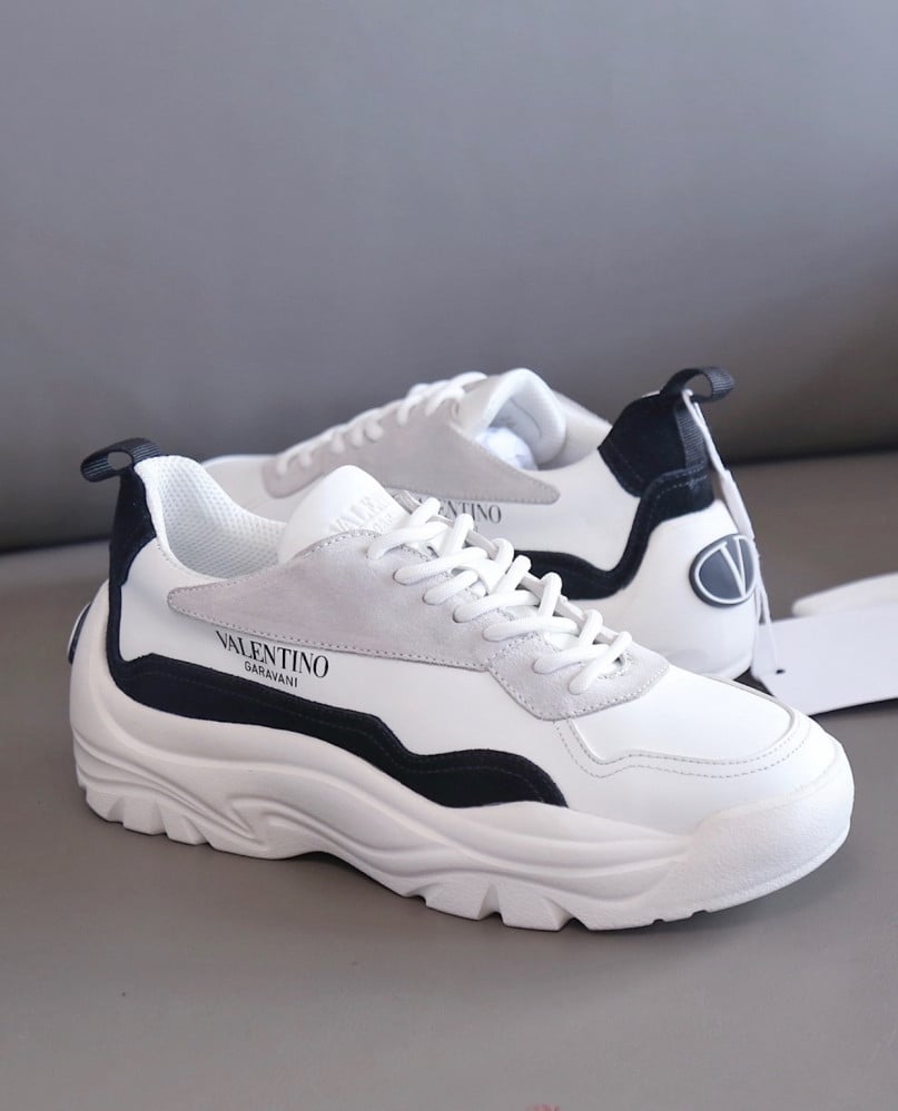 Valentino Sneckers