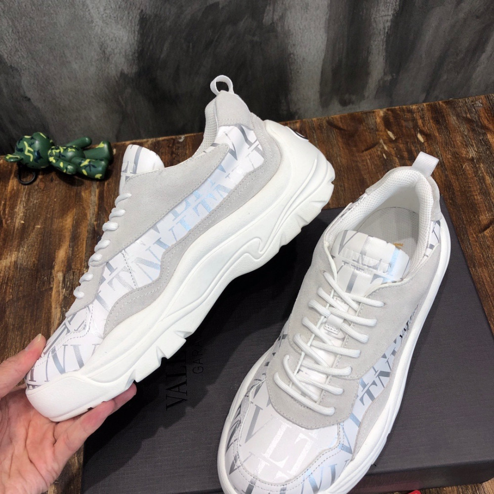Valentino Sneckers