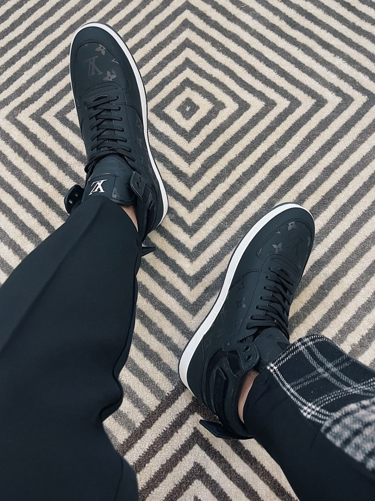 LV Sneckers