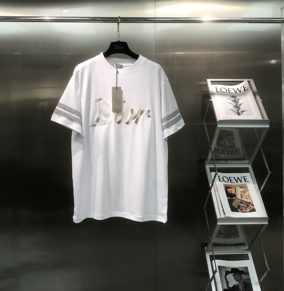 Dior T-shirt