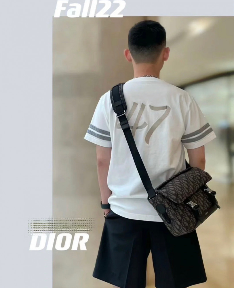 Dior T-shirt