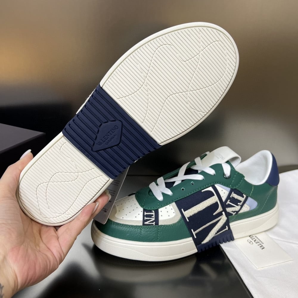 Valentino Sneckers