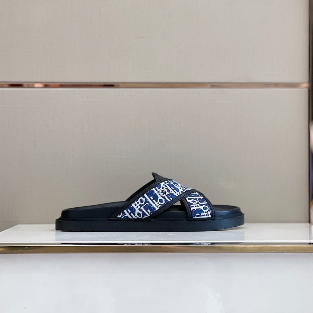 Dior slipper