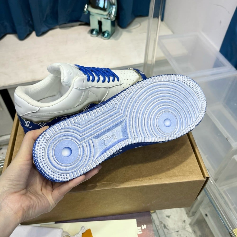 Nike X LV