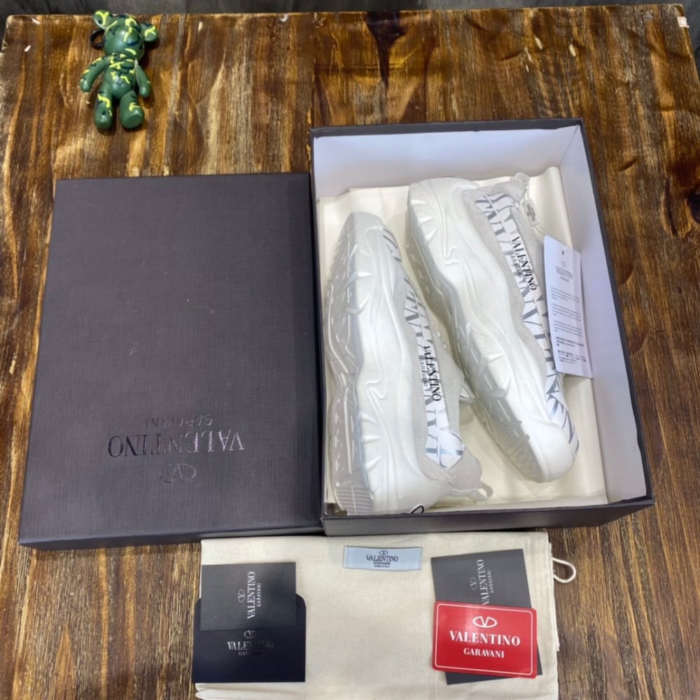 Valentino Sneckers