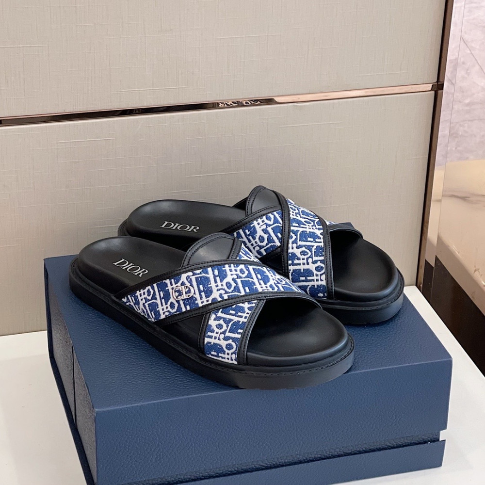 Dior slipper
