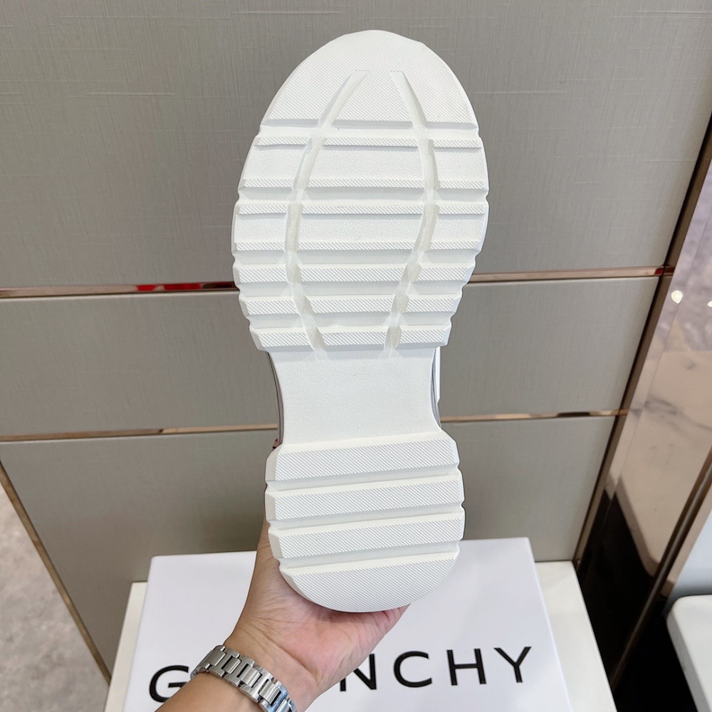 Givenchy Sneakers