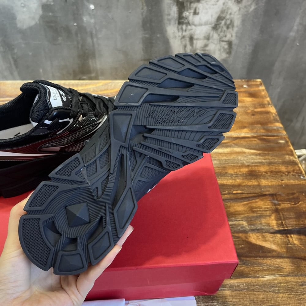 Valentino Sneckers