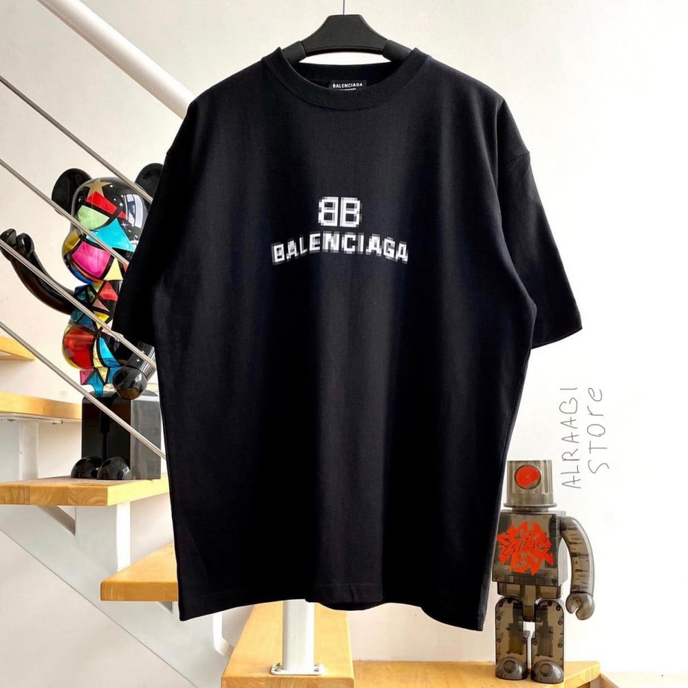 Harga t deals shirt balenciaga