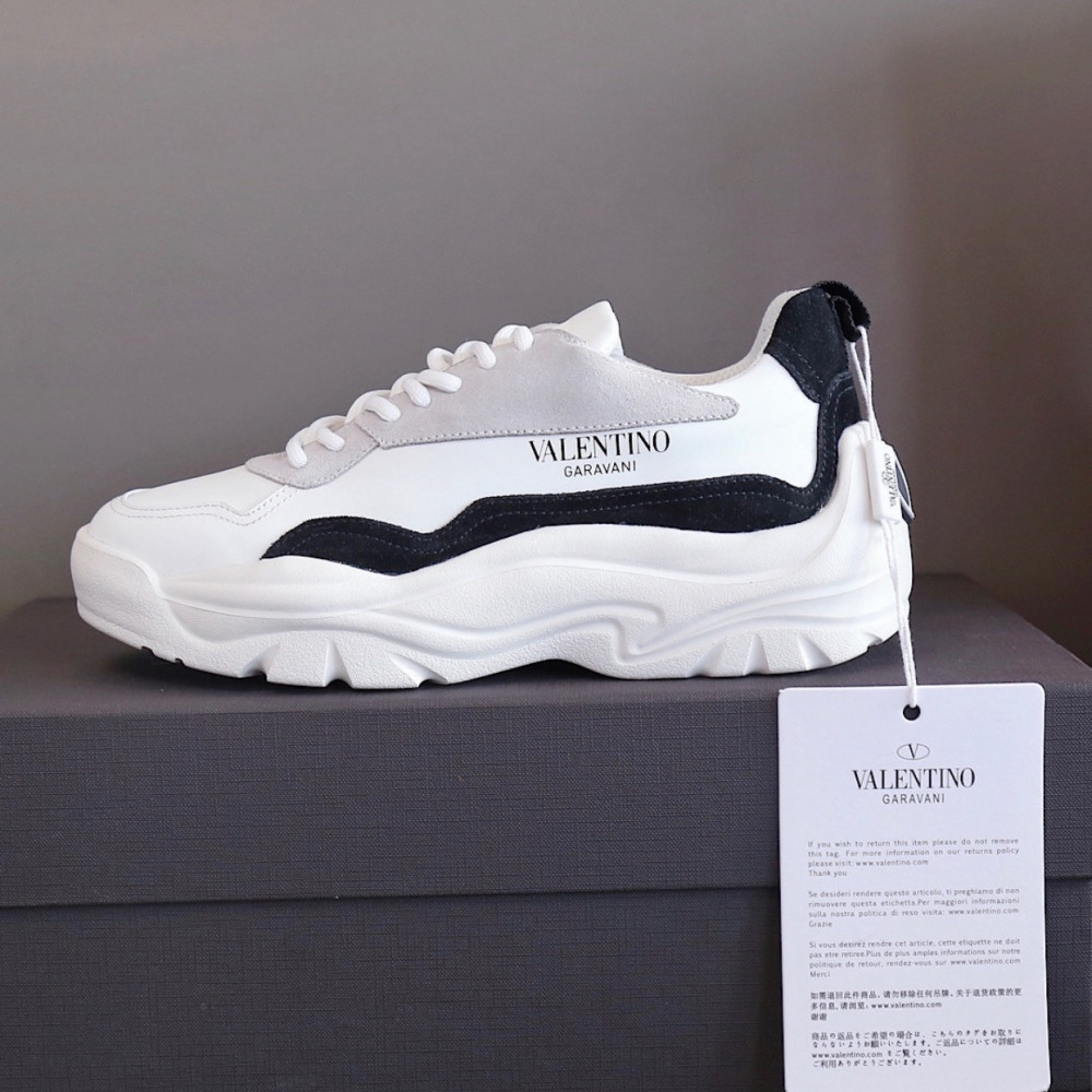 Valentino Sneckers
