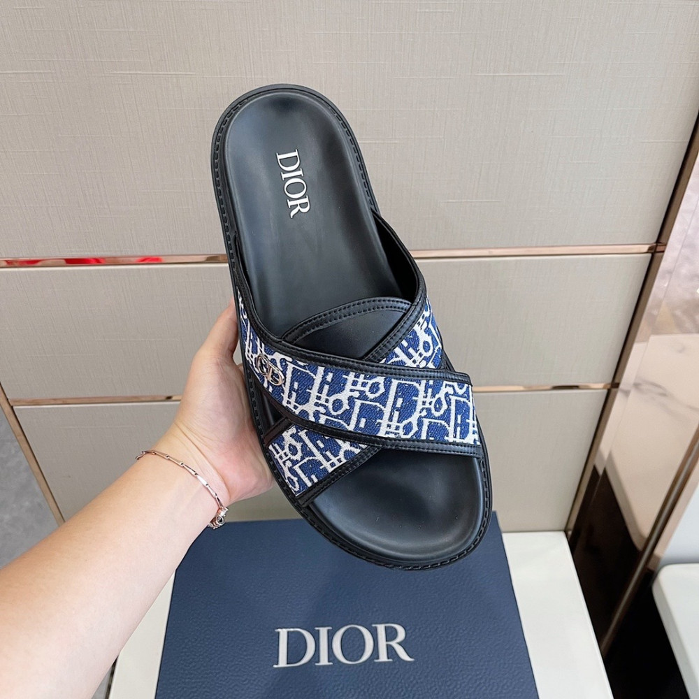 Dior slipper