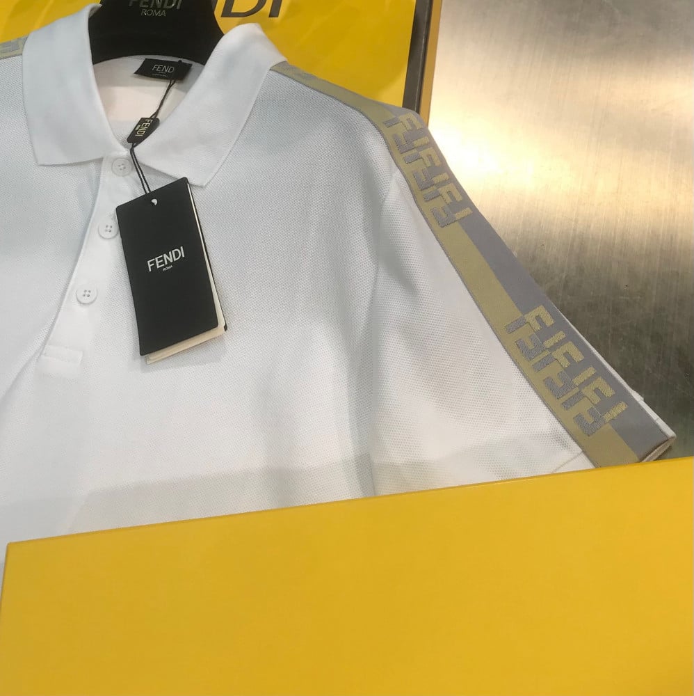 Fendi T-shirt