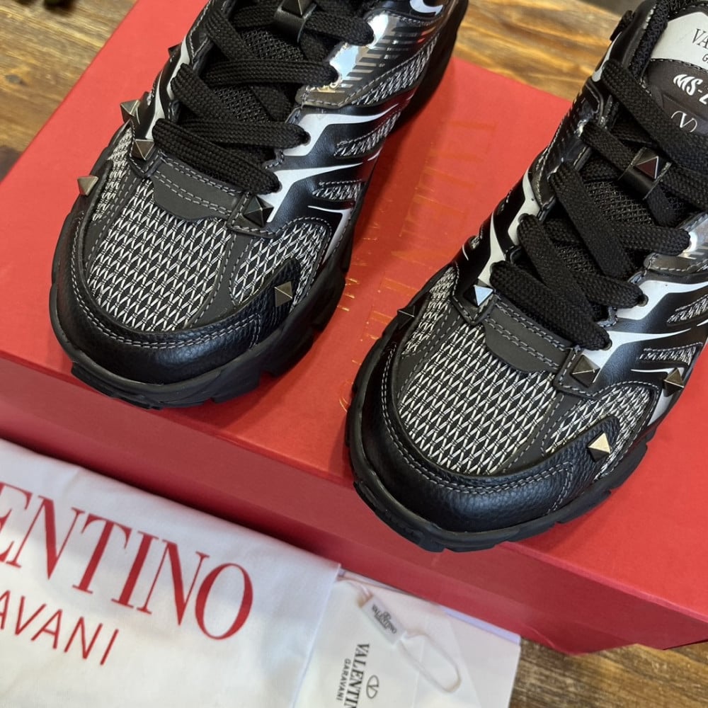 Valentino Sneckers