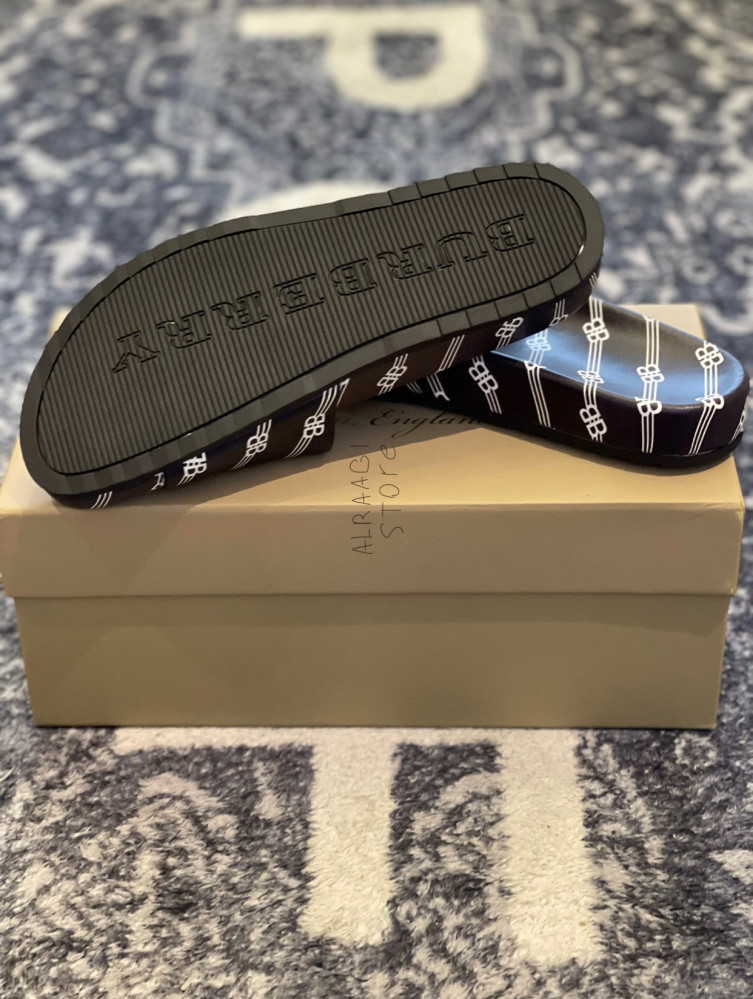 Balenciaga Slipper