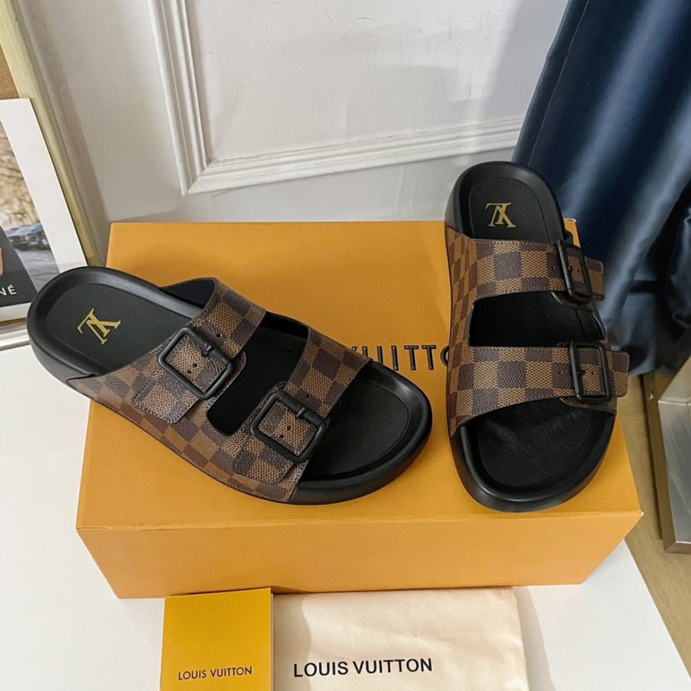 LV slipper