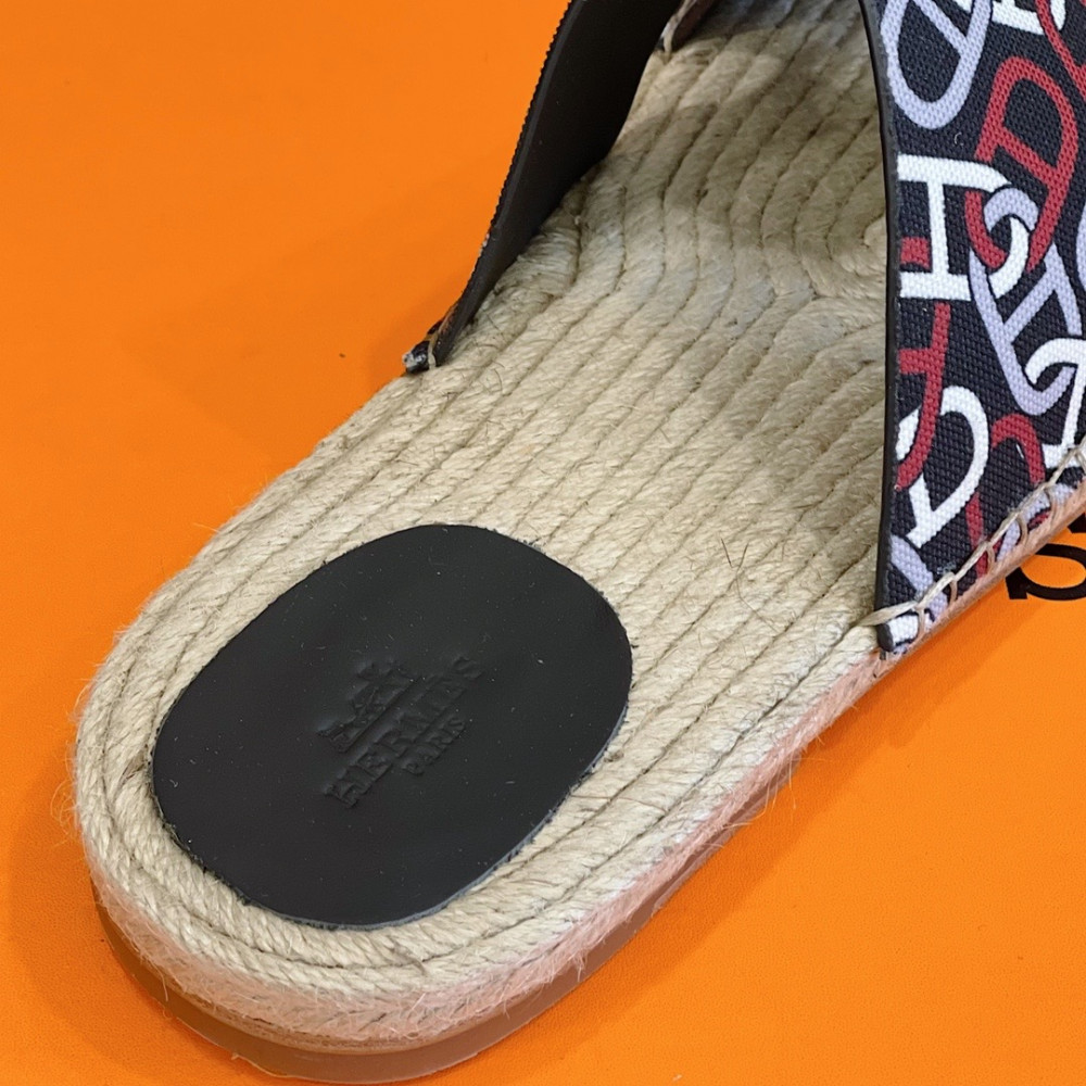 Hermes Slipper