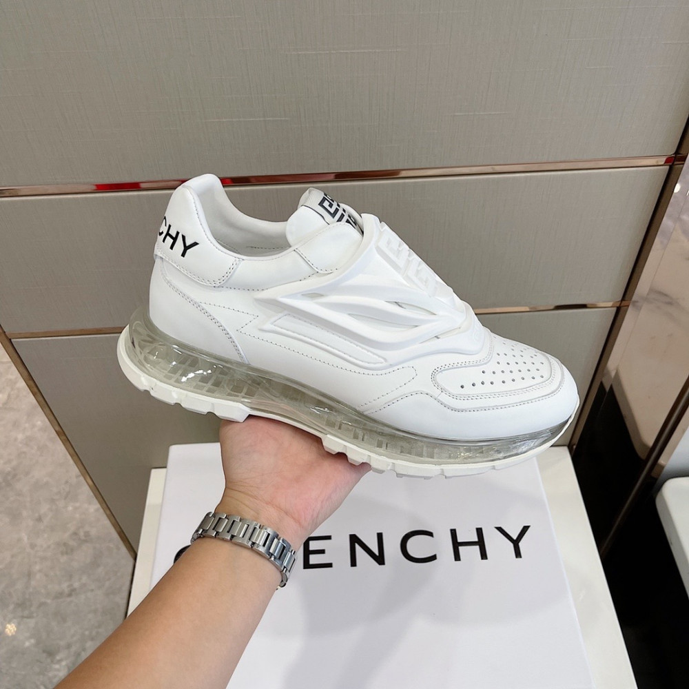 Givenchy Sneakers