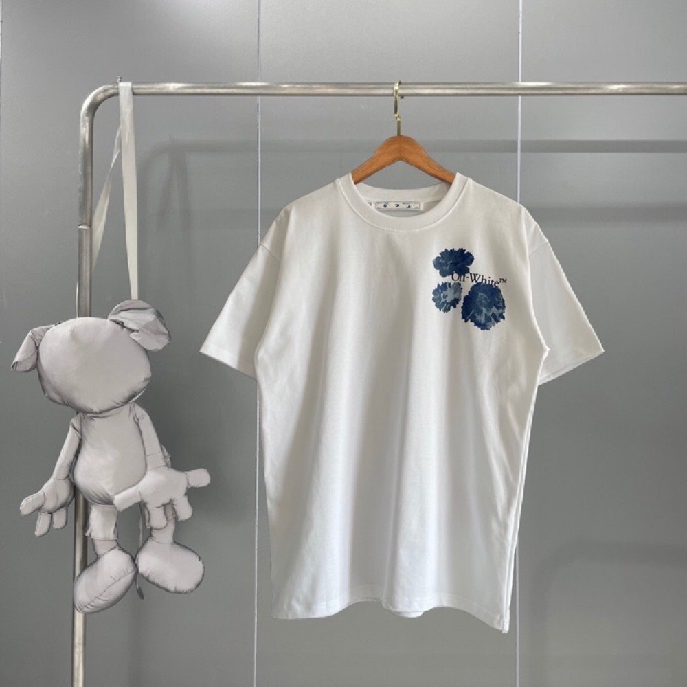 Off white t-shirt