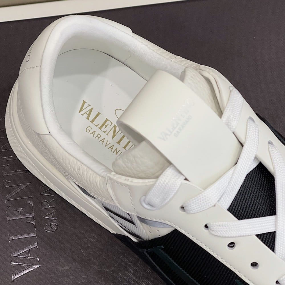 VALENTINO