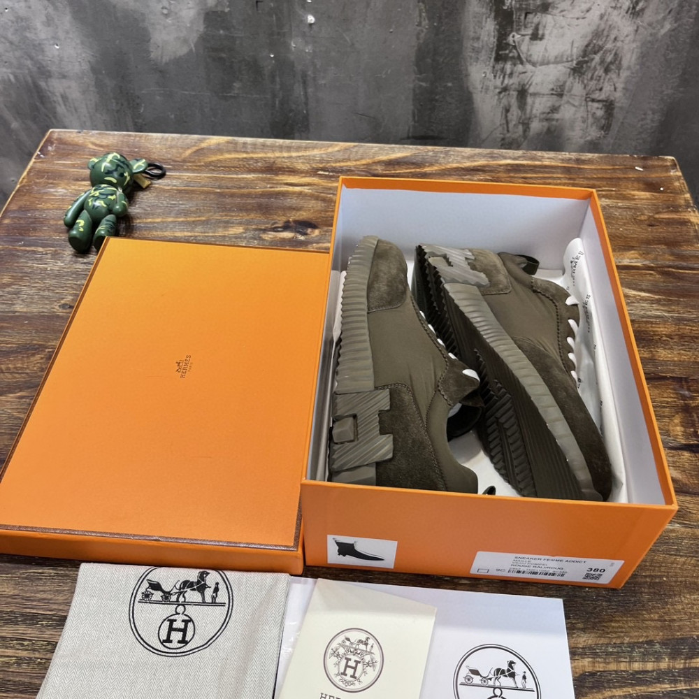 Hermes Sneakers