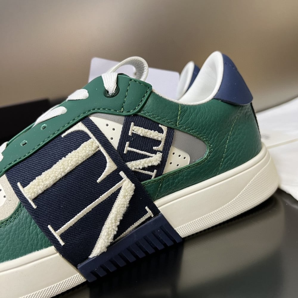 Valentino Sneckers