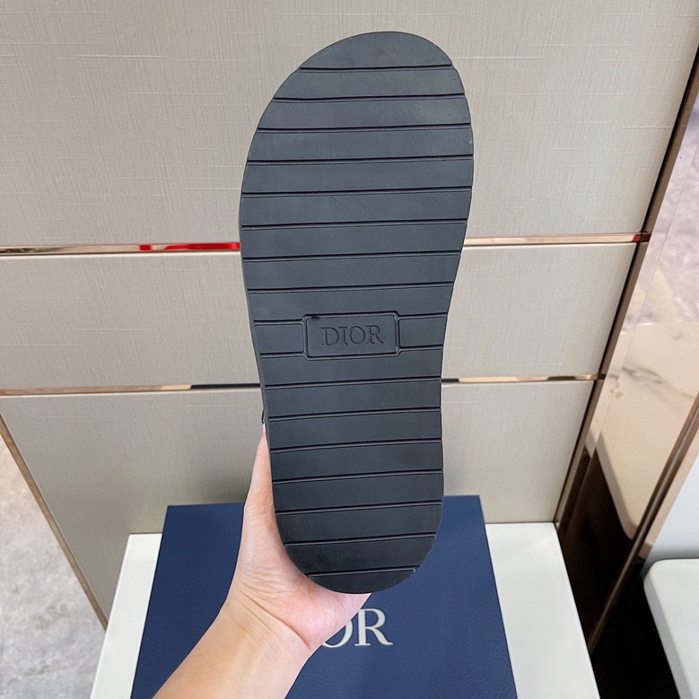 Dior slipper