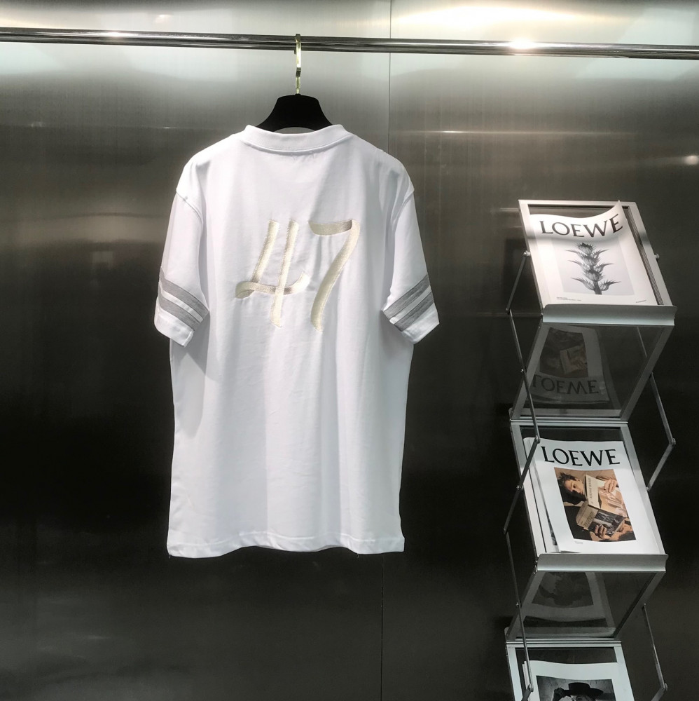 Dior T-shirt