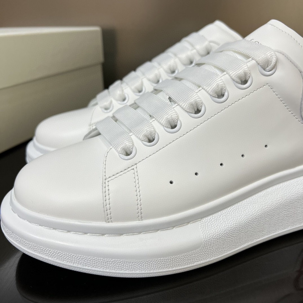 Alexander Sneakers