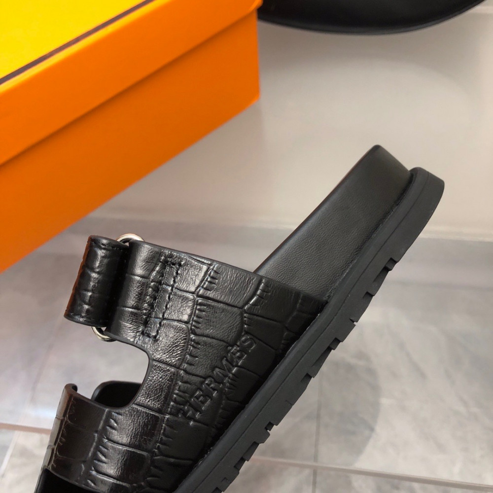 Hermes slipper