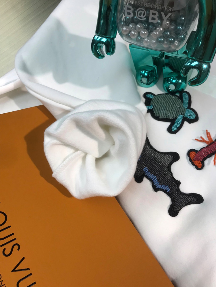 LV Sweater