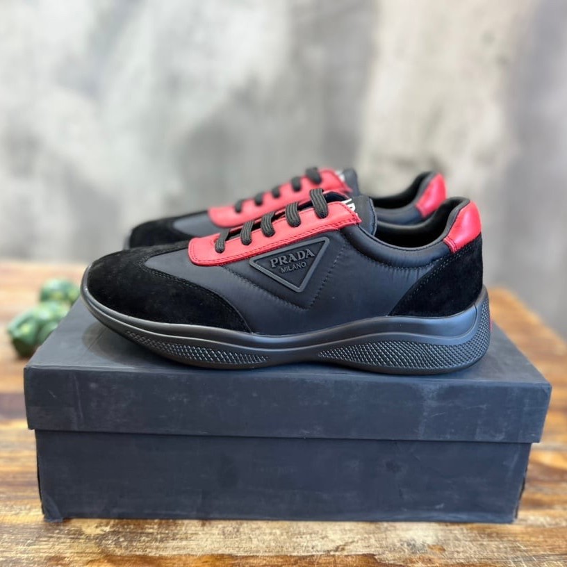 PRADA