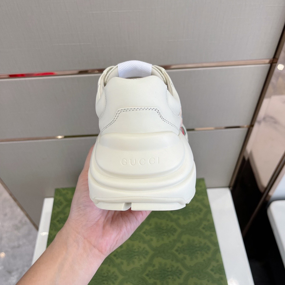 Gucci Sneakers