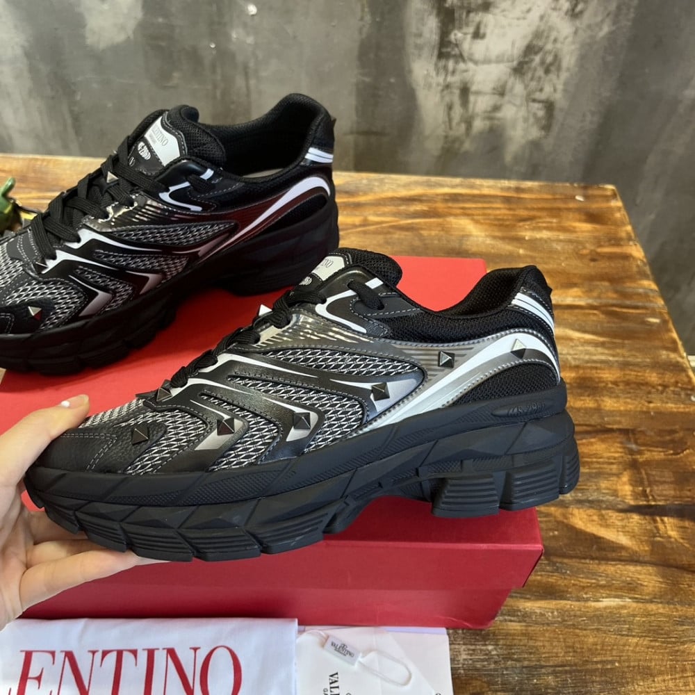 Valentino Sneckers