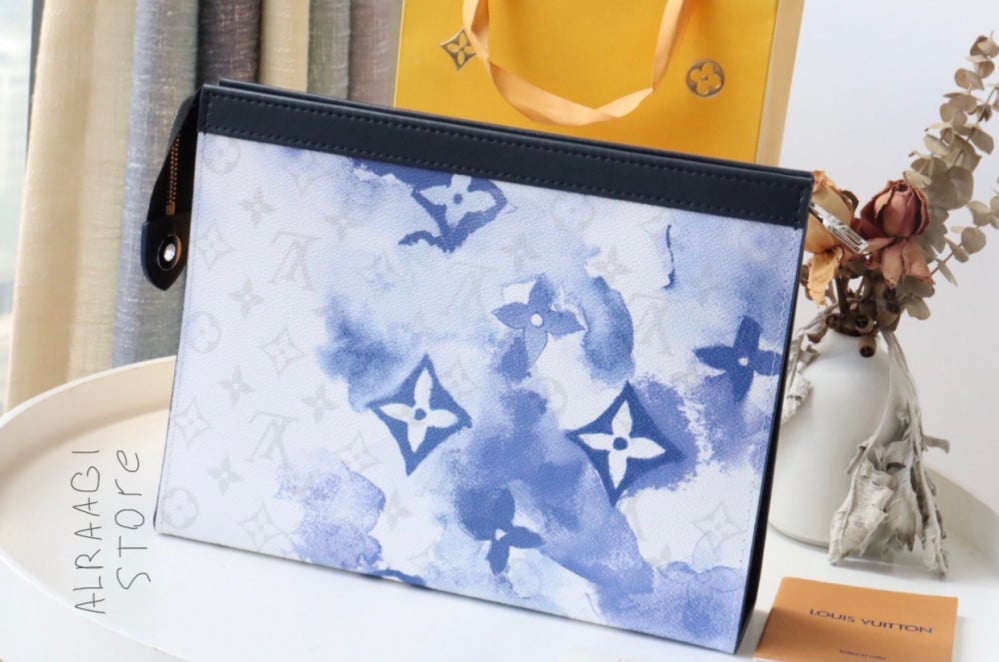 LV Pouch