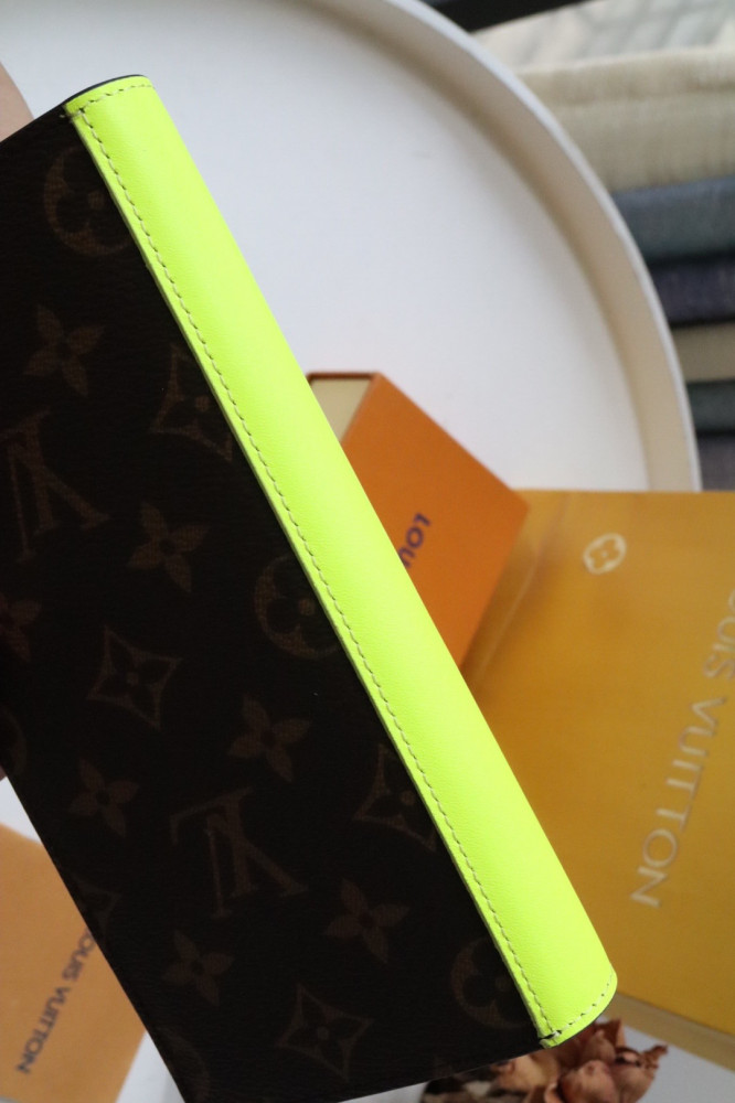 ‏ LV Wallet