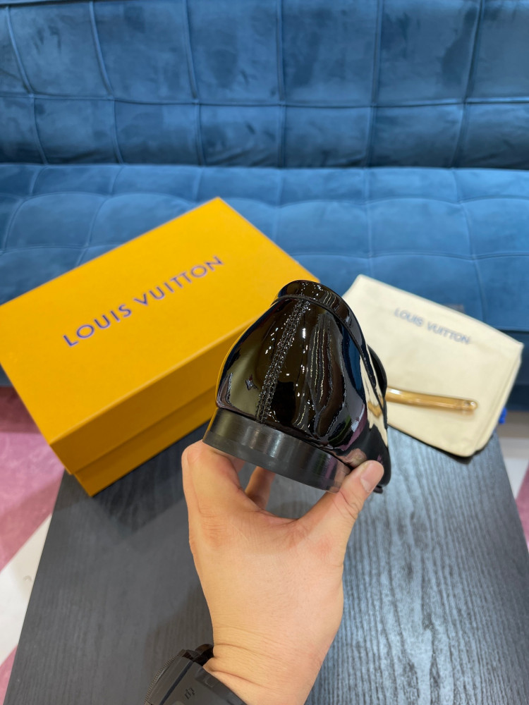 LV  Loafers