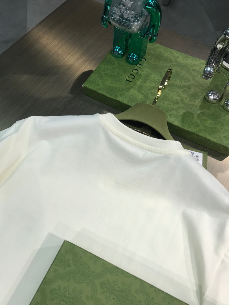 Gucci T-shirt