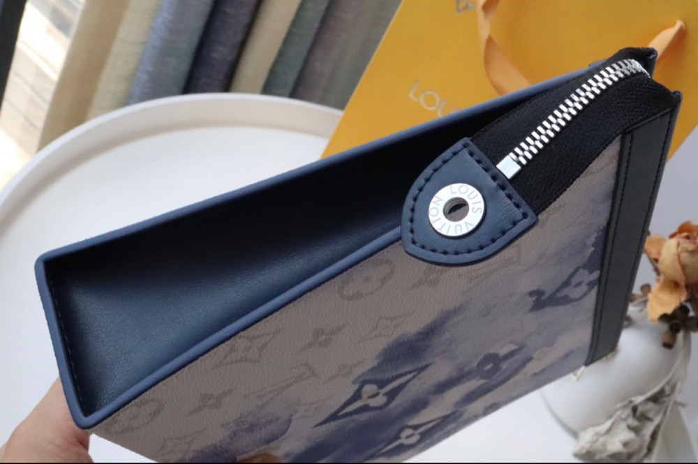 LV Pouch