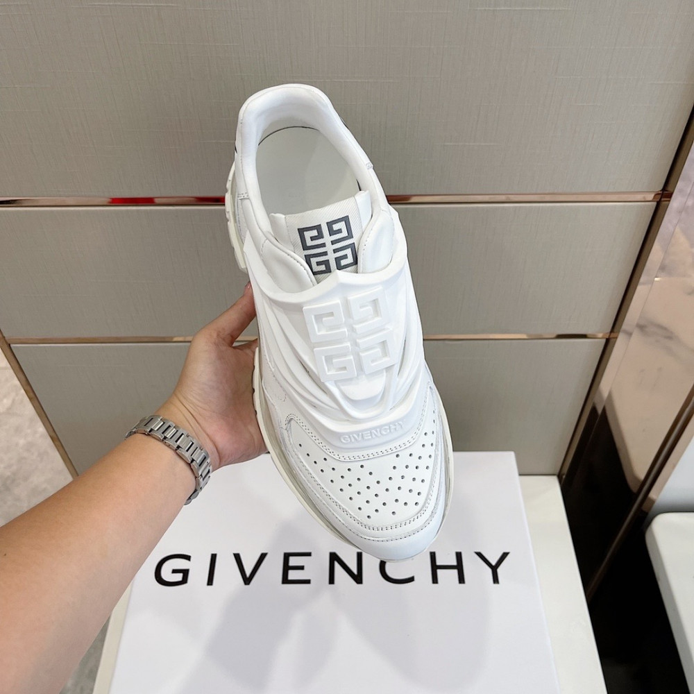 Givenchy Sneakers