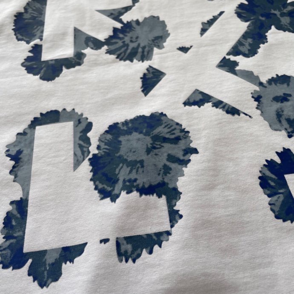 Off white t-shirt